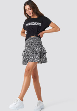 Timeless T-Shirt  Sort  - Rut and Circle