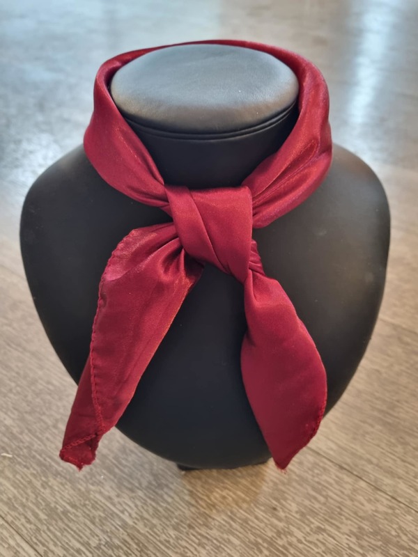 Silke skjerf ensfarget