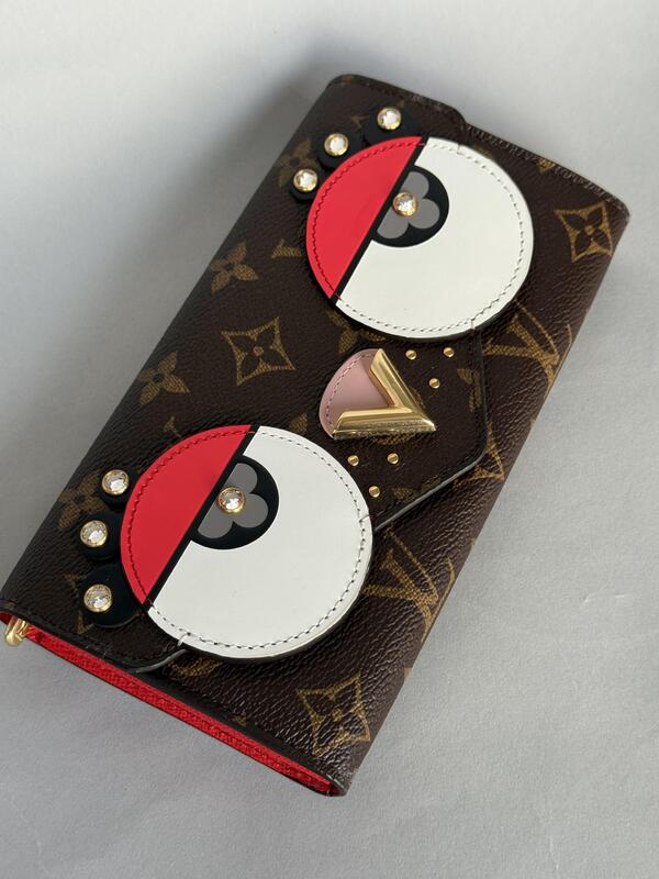 Louis Vuitton Sarah Wallet