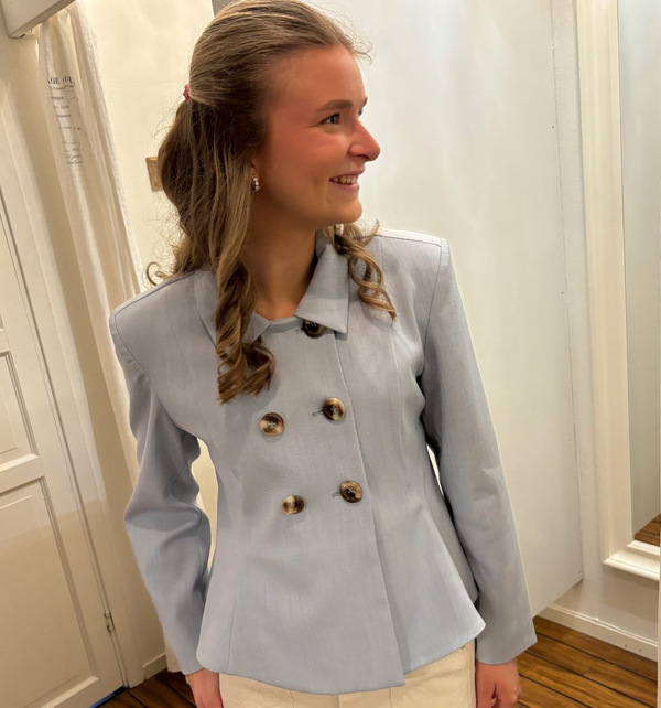 Classique Blazer Light blue - by TiMo