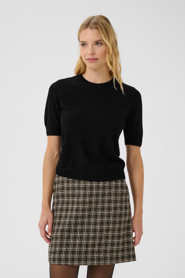 Natanya Topp, strikk Black - Part Two